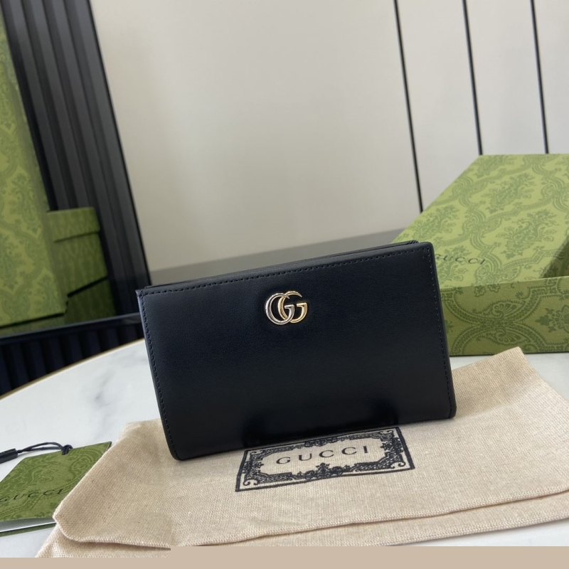 G*u*i wallets & purse